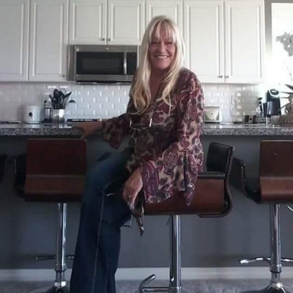 Meet your Posher, V - Picture 4 of 10